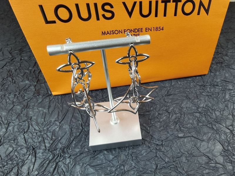 Louis Vuitton Necklaces